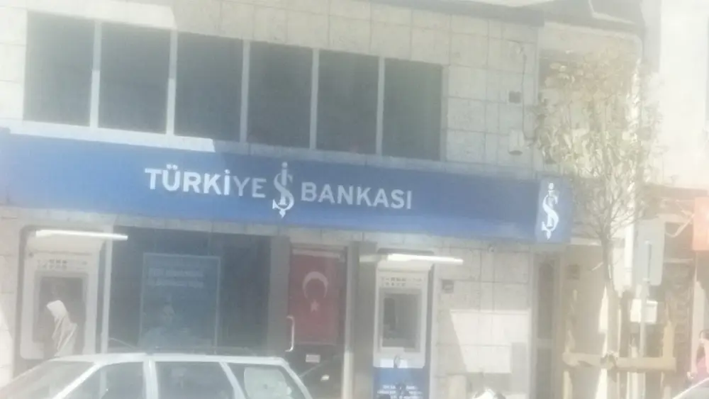 Türkiye İş Bankası Anafartalar/Çanakkale Şubesi — Bankalar · fotoğraf 4