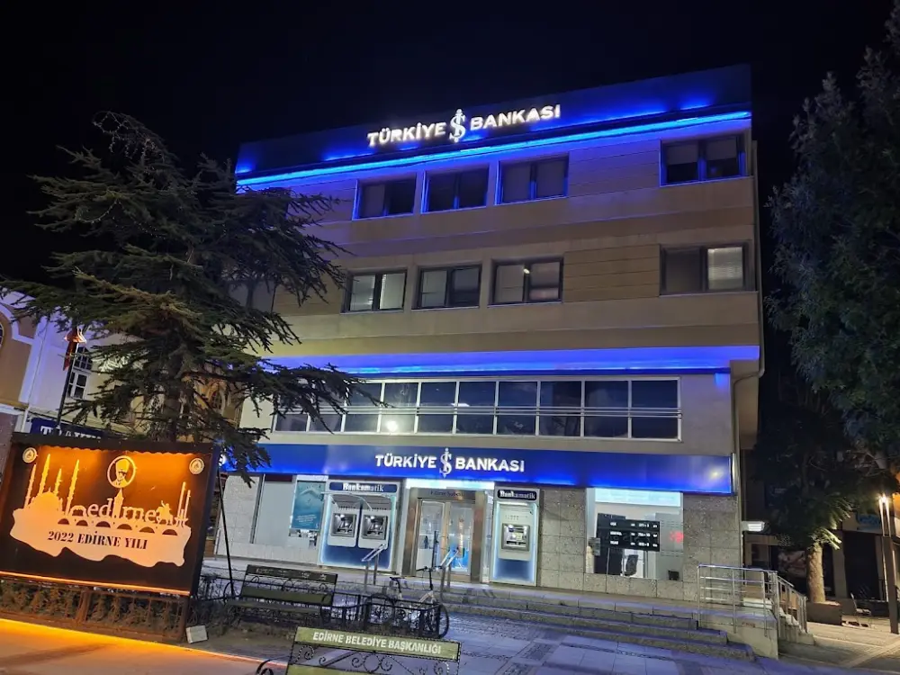 Türkiye İş Bankası Edirne Şubesi — Bankalar, Merkez · fotoğraf 2