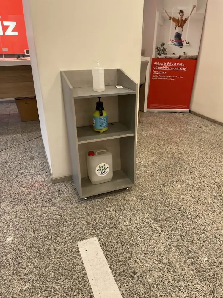 Akbank-Edirne Şubesi — Bankalar, Merkez · fotoğraf 3