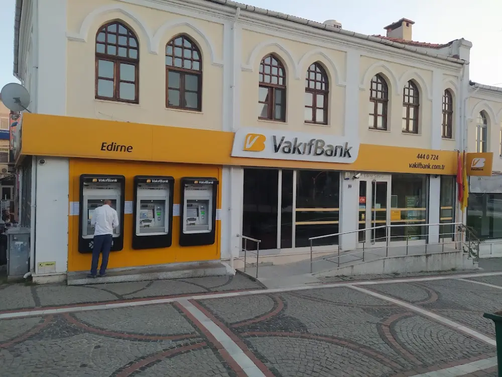 VakıfBank Edirne Şubesi — Bankalar, Merkez · fotoğraf 3