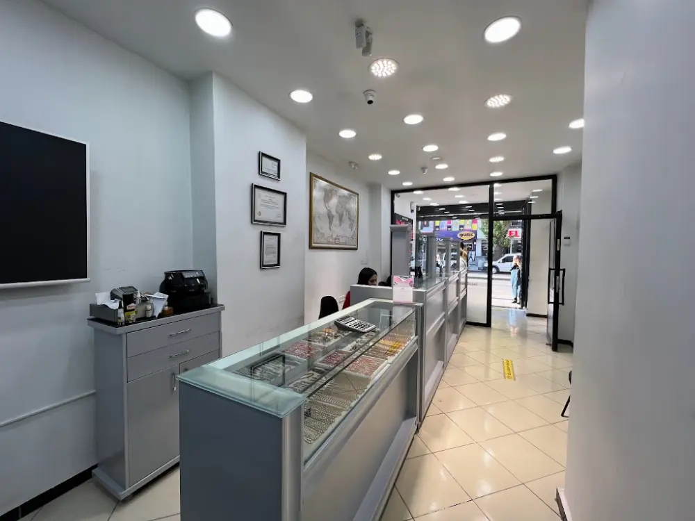 Başgöze Döviz — Döviz Büroları, Merkez · fotoğraf 2