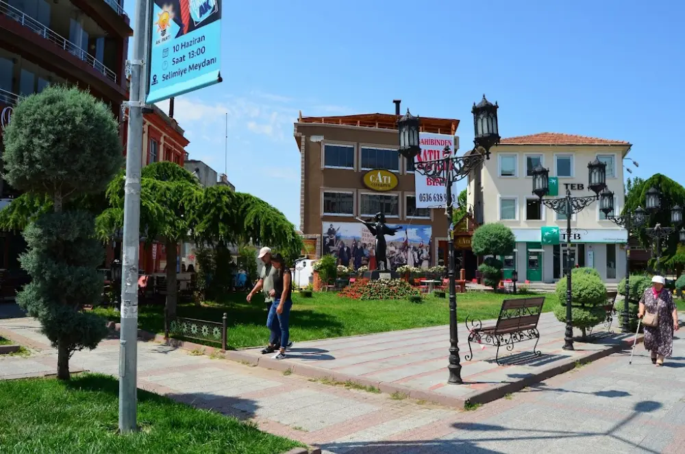 TEB Edirne Şubesi — Bankalar, Merkez · fotoğraf 3