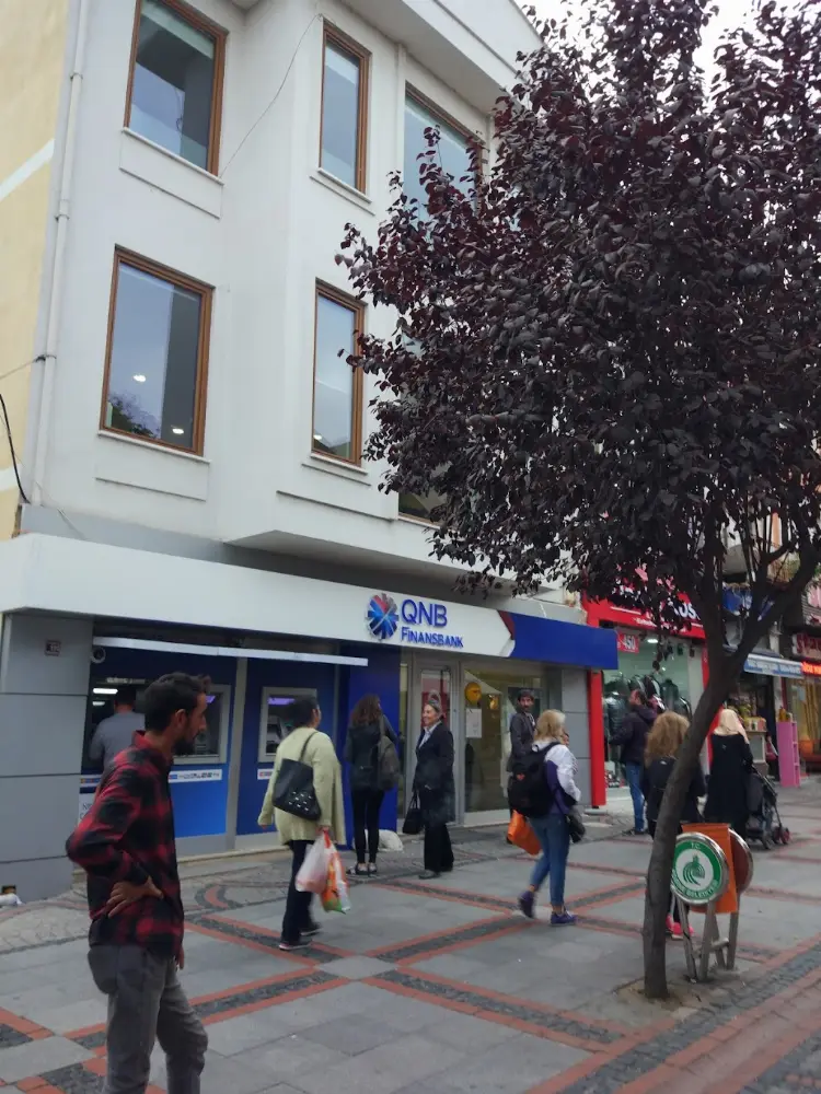 QNB Edirne Şubesi — Bankalar, Merkez · fotoğraf 4