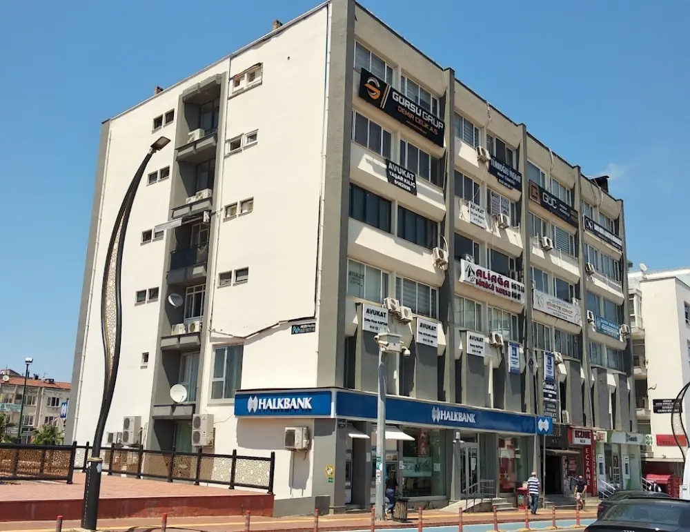 Halkbank Aliağa Şubesi — Bankalar, Aliağa · fotoğraf 2