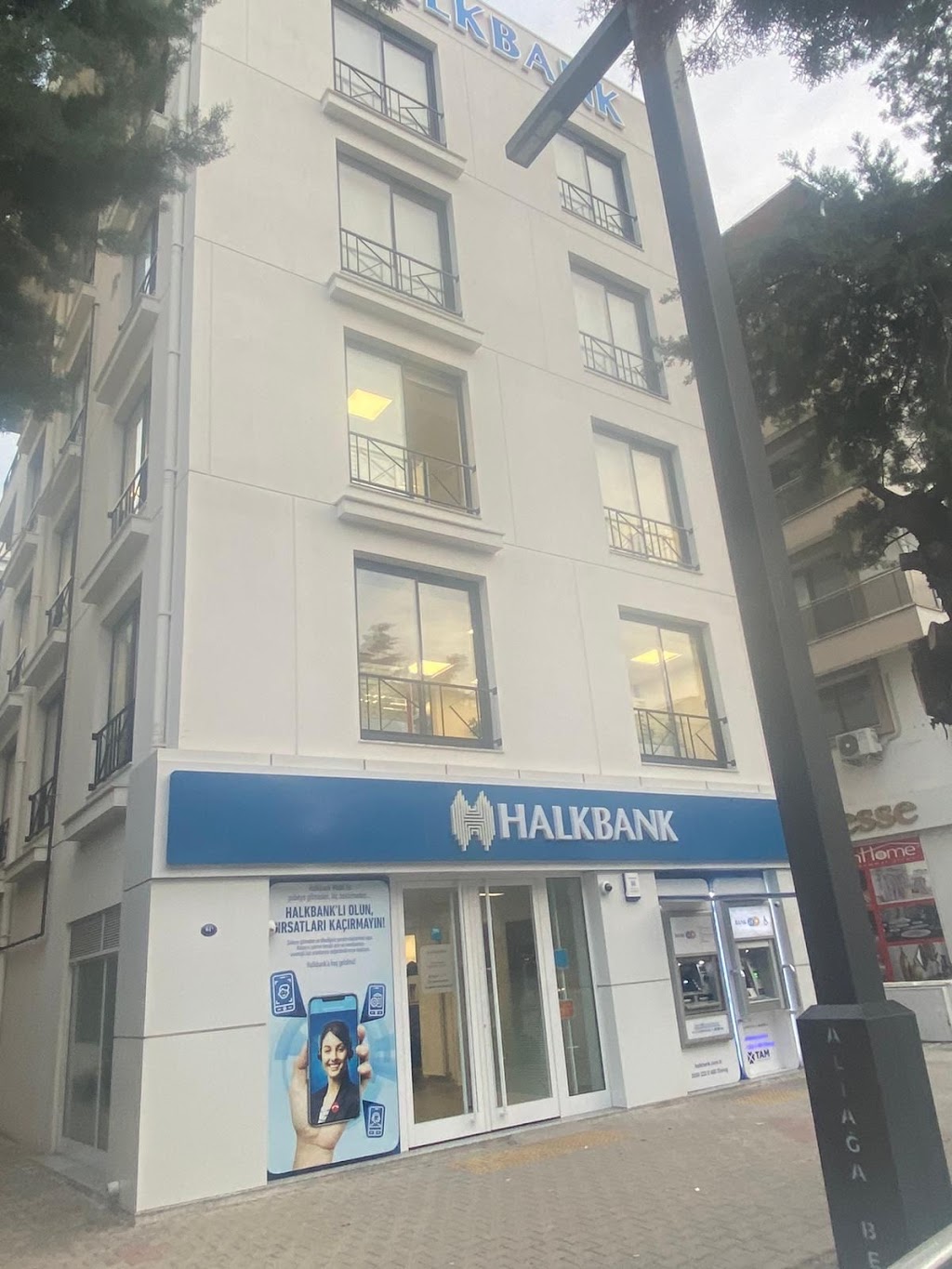 Halkbank Aliağa Şubesi