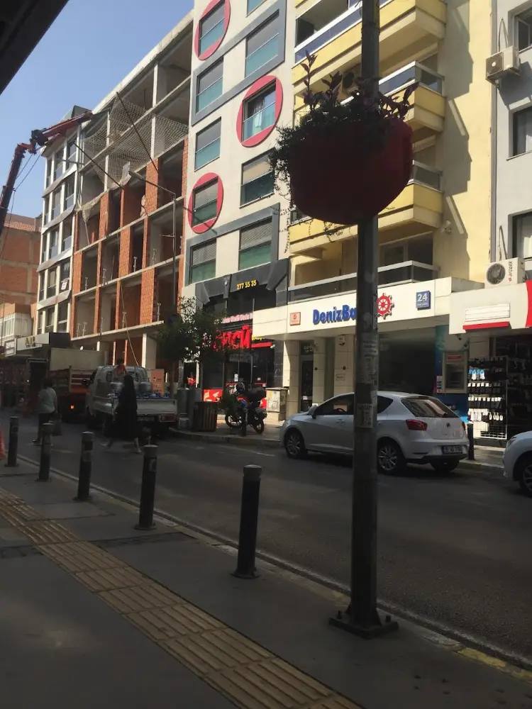 DenizBank Balçova Şubesi — Bankalar, Balçova · fotoğraf 2