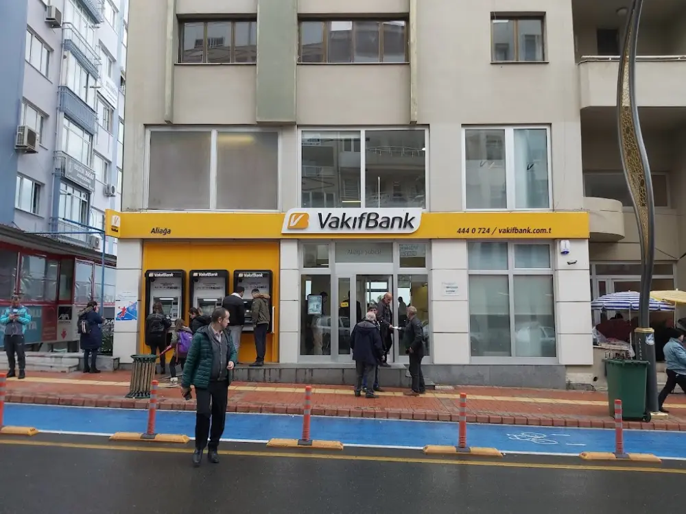 VakıfBank ATM — Bankalar, Aliağa · fotoğraf 3