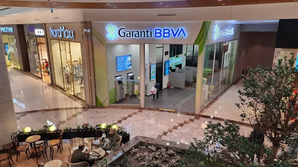 Garanti BBVA İzmir İstinye Park Şubesi — Bankalar, Konak · fotoğraf 4