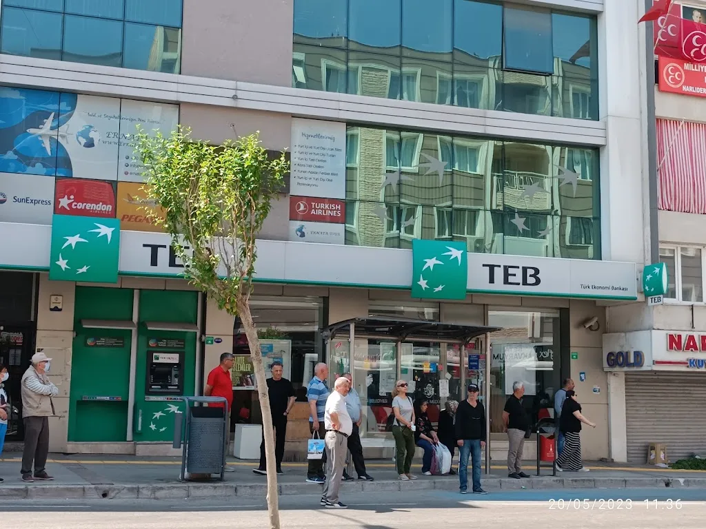 TEB Dokuz Eylül Üniversitesi Şubesi — Bankalar, Balçova · fotoğraf 1