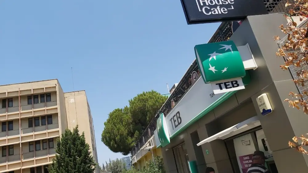 TEB Dokuz Eylül Üniversitesi Şubesi — Bankalar, Balçova · fotoğraf 2