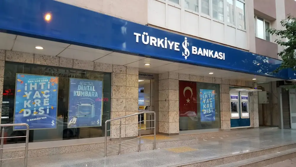 Türkiye İş Bankası Mansuroğlu/İzmir Şubesi — Bankalar, Bayraklı · fotoğraf 2