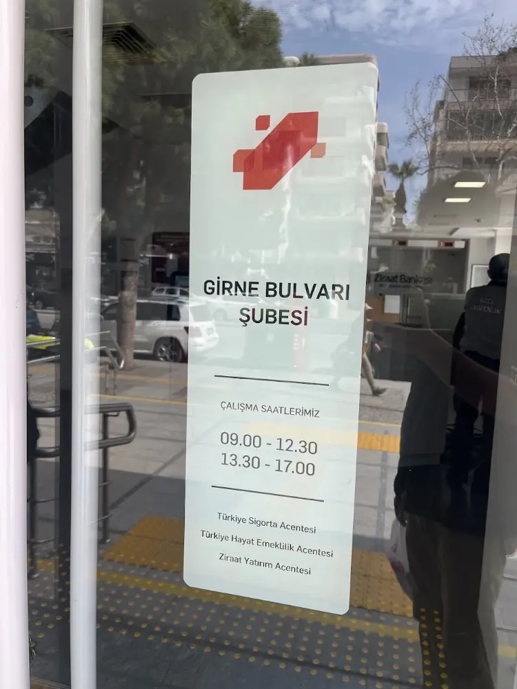 Ziraat Bankası Girne Bulvarı/İzmir Şubesi — Bankalar, Karşıyaka · fotoğraf 3