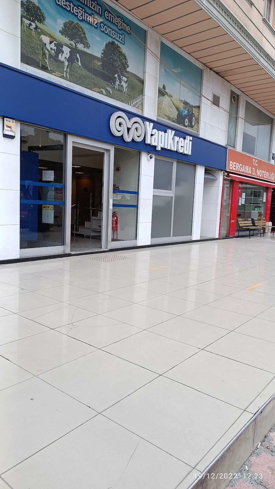 Yapı Kredi Bankası - Bergama Şubesi