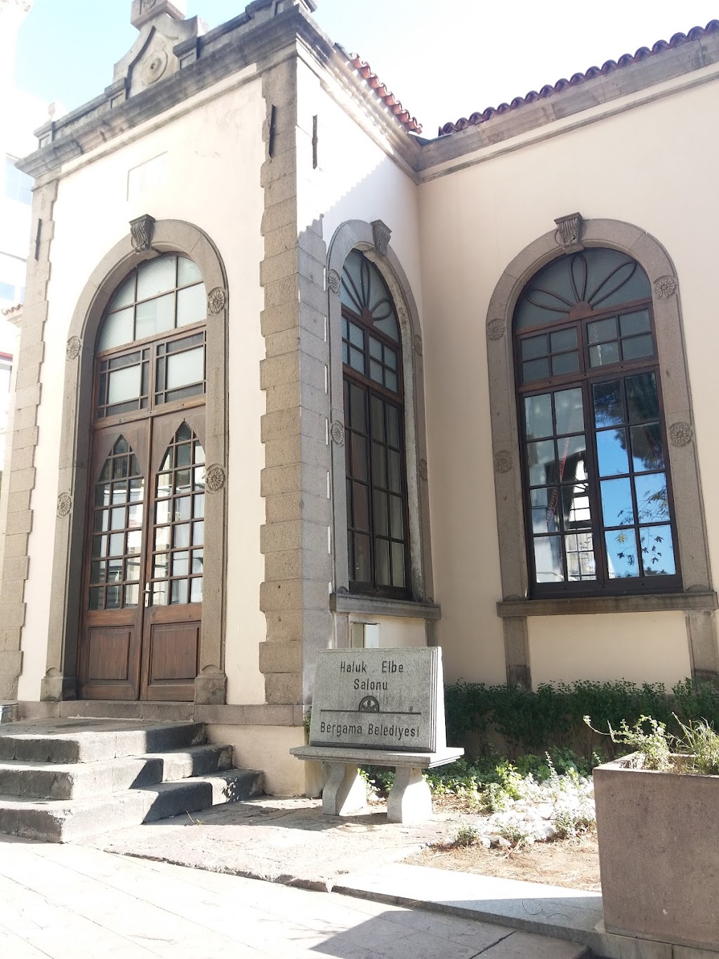 Halkbank Bergama Şubesi
