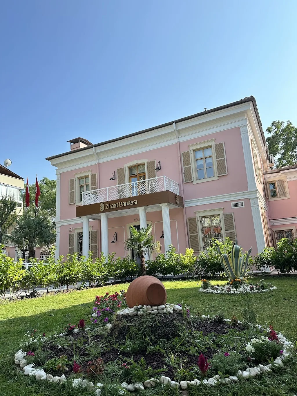 Ziraat Bankası Buca/İzmir Şubesi — Bankalar, Buca · fotoğraf 1