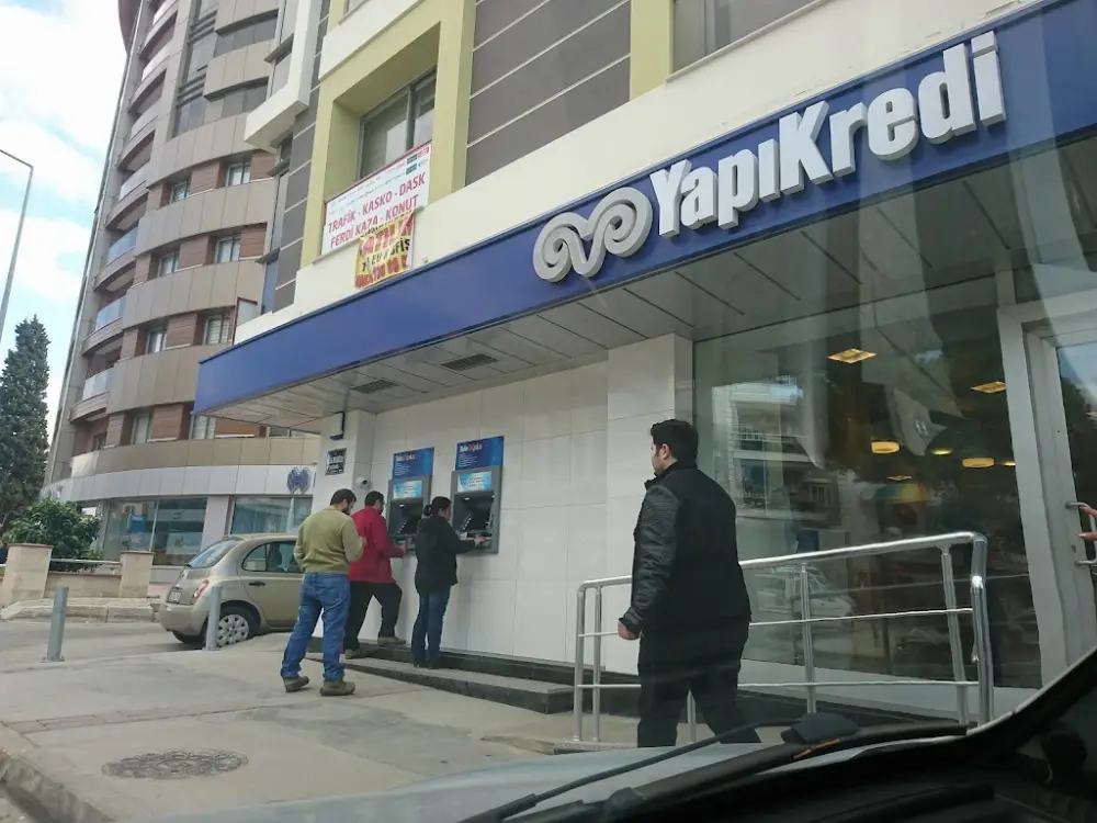 Yapı Kredi - Buca Şubesi — Bankalar, Buca · fotoğraf 2