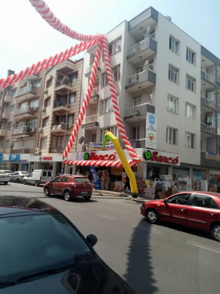 Banco Şirinyer Mağaza — Bankalar, Buca · fotoğraf 3