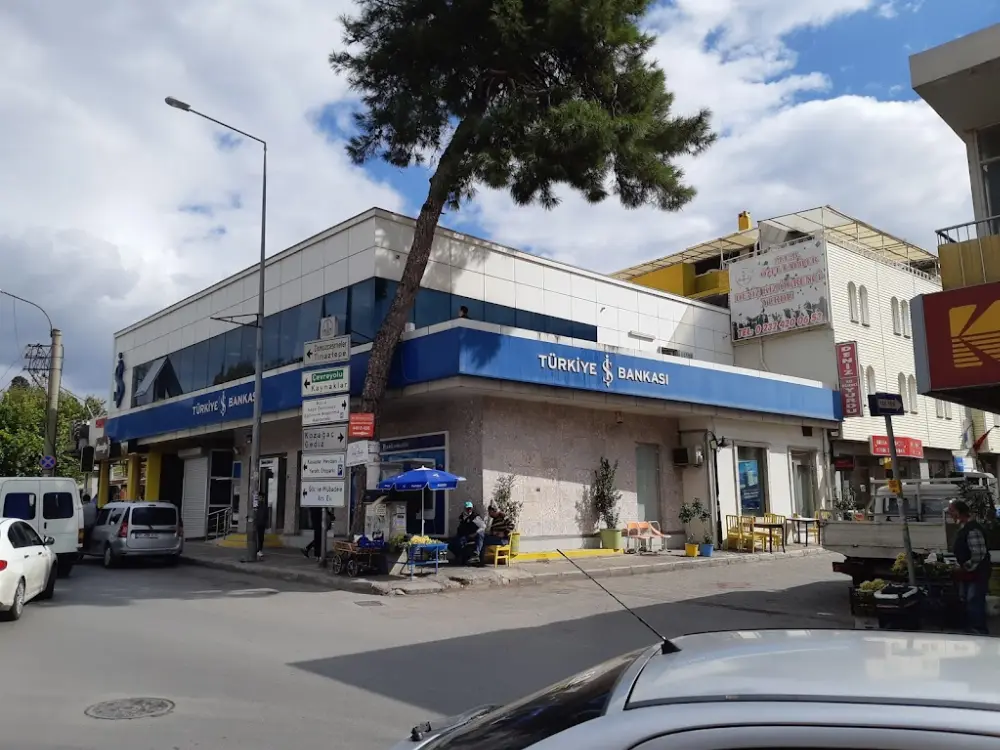 Türkiye İş Bankası Buca/İzmir Şubesi — Bankalar, Buca · fotoğraf 2
