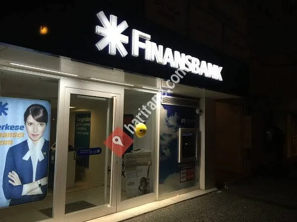 QNB Bornova Şubesi — Bankalar, Bornova · fotoğraf 1