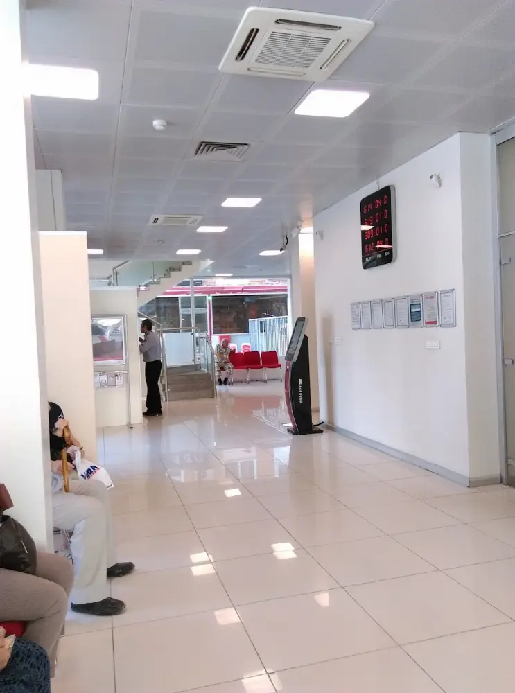 Ziraat Bankası Kazımdirik/İzmir Şubesi — Bankalar, Bornova · fotoğraf 2