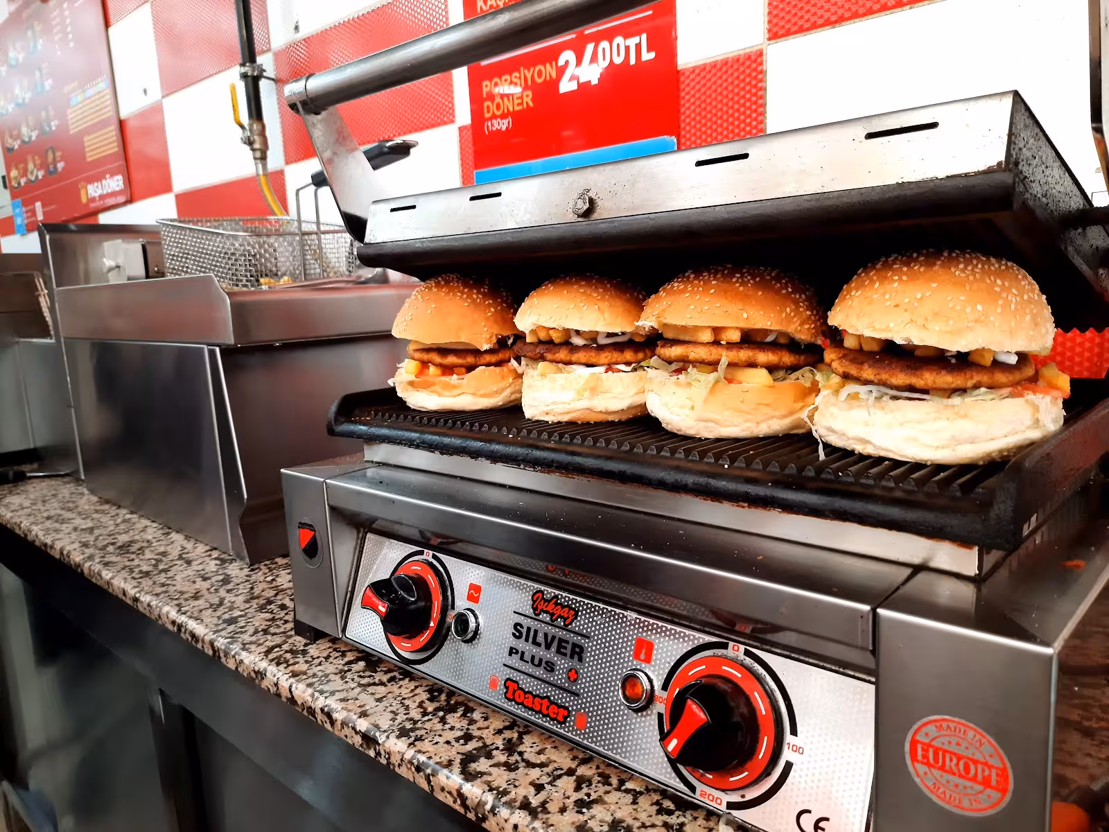 % 100 But Döner Paşa Döner Kartal — Türk Mutfağı, Kartal · fotoğraf 4