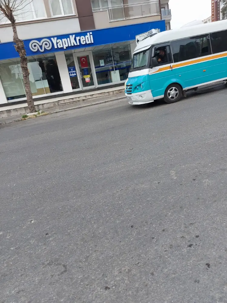 Yapı Kredi - Buca Menderes Caddesi Şubesi — Bankalar, Buca · fotoğraf 4