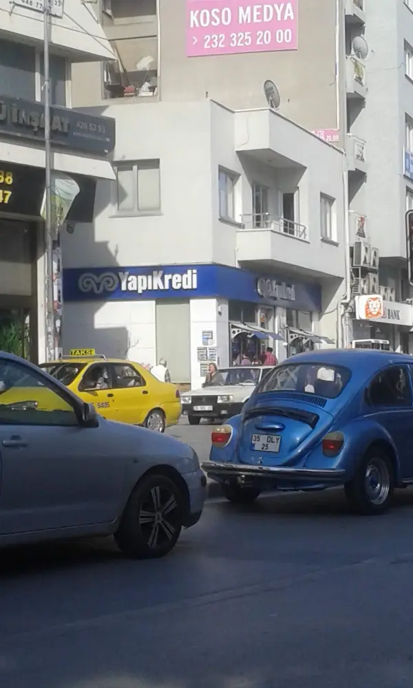Yapı Kredi - Şirinyer Şubesi — Bankalar, Buca · fotoğraf 3