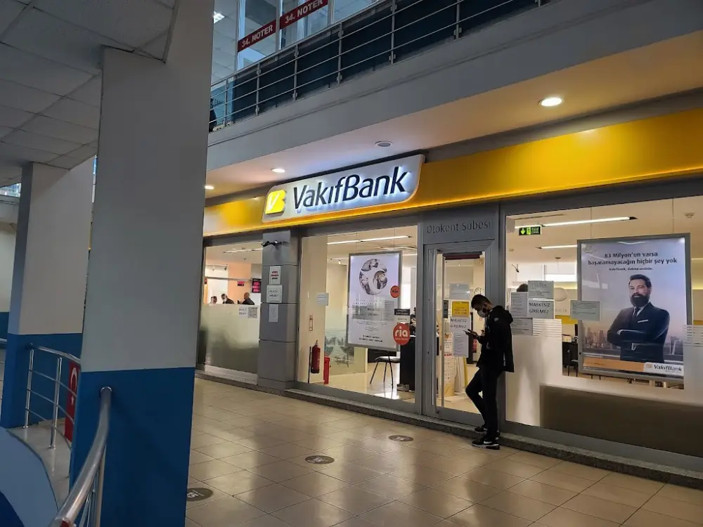 VakıfBank İzmir Otokent Şubesi — Bankalar, Buca · fotoğraf 4