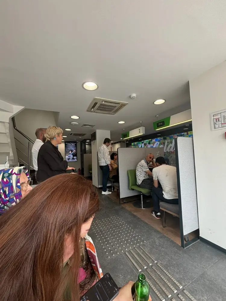 Garanti BBVA Ege Üniversitesi Tıp Fakültesi Bağlı Şubesi — Bankalar, Bornova · fotoğraf 2