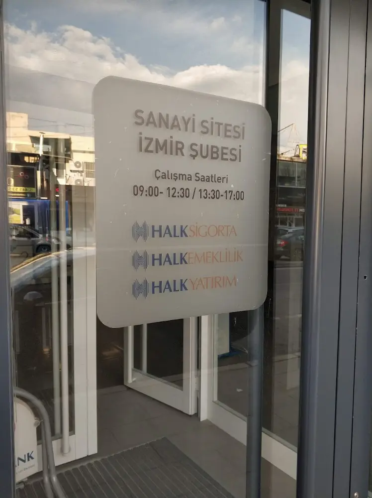 Halkbank Sanayi Sitesi Şubesi — Bankalar, Bornova · fotoğraf 2