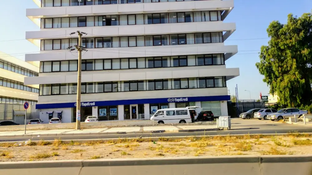 Yapı Kredi - Pınarbaşı Şubesi — Bankalar, Bornova · fotoğraf 3
