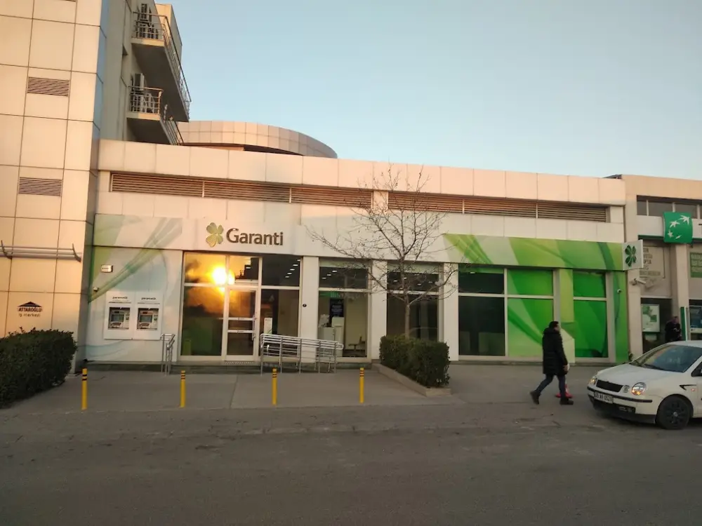 Garanti BBVA 4.Sanayi Sitesi Şubesi — Bankalar, Bornova · fotoğraf 4