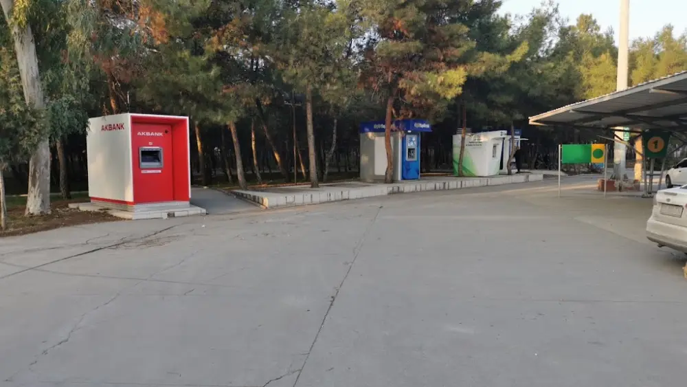 Hsbc Atm-kipa Bornova Şubesi — Bankalar, Bornova · fotoğraf 2