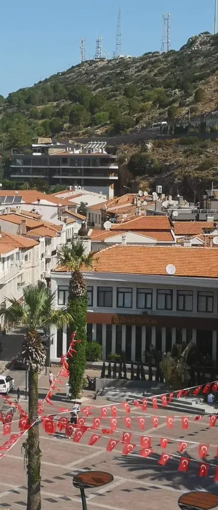 Ziraat Bankası Çeşme/İzmir Şubesi — Bankalar, Çeşme · fotoğraf 4