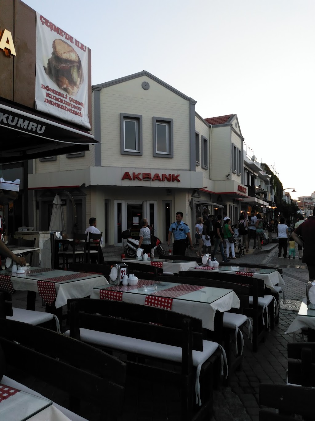 Akbank Çeşme Şubesi