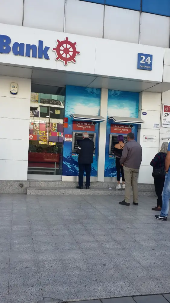 DenizBank Çiğli Şubesi — Bankalar, Çiğli · fotoğraf 4