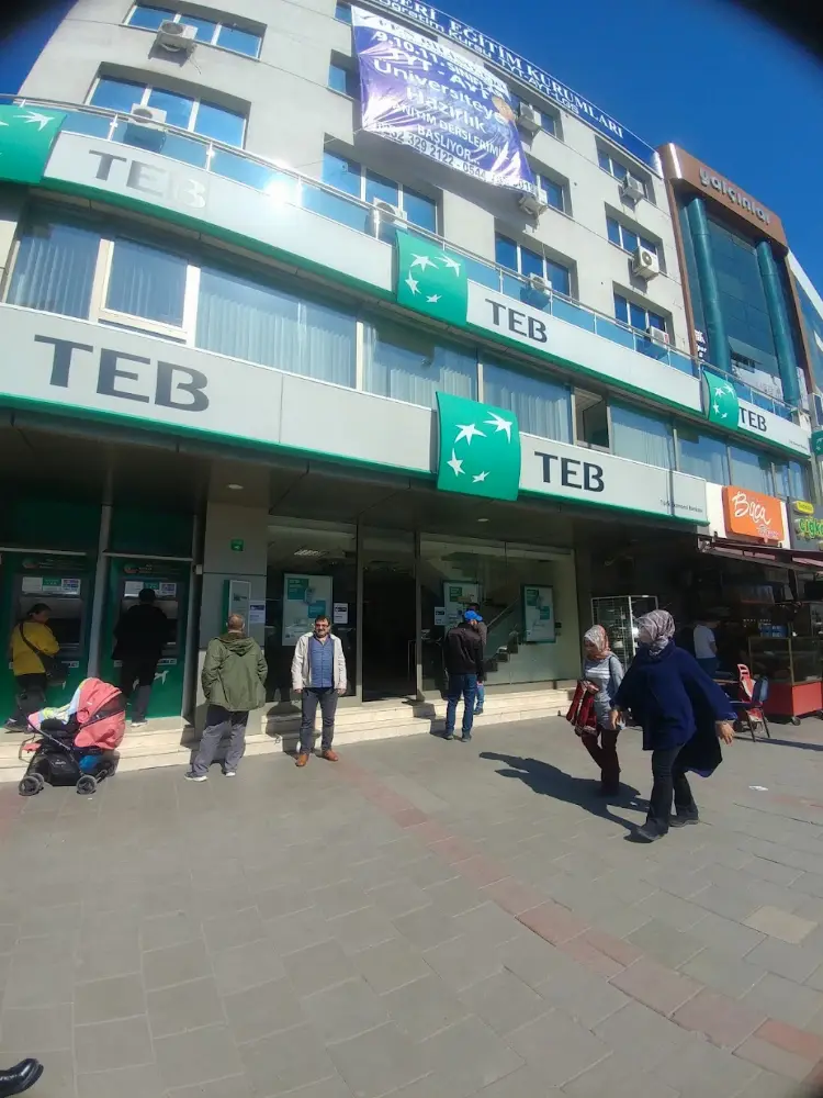 TEB Çiğli Şubesi — Bankalar, Çiğli · fotoğraf 2