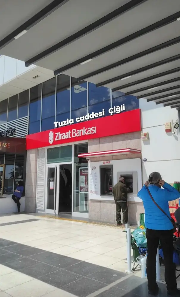 Ziraat Bankası Ataşehir/İzmir Şubesi — Bankalar, Çiğli · fotoğraf 4