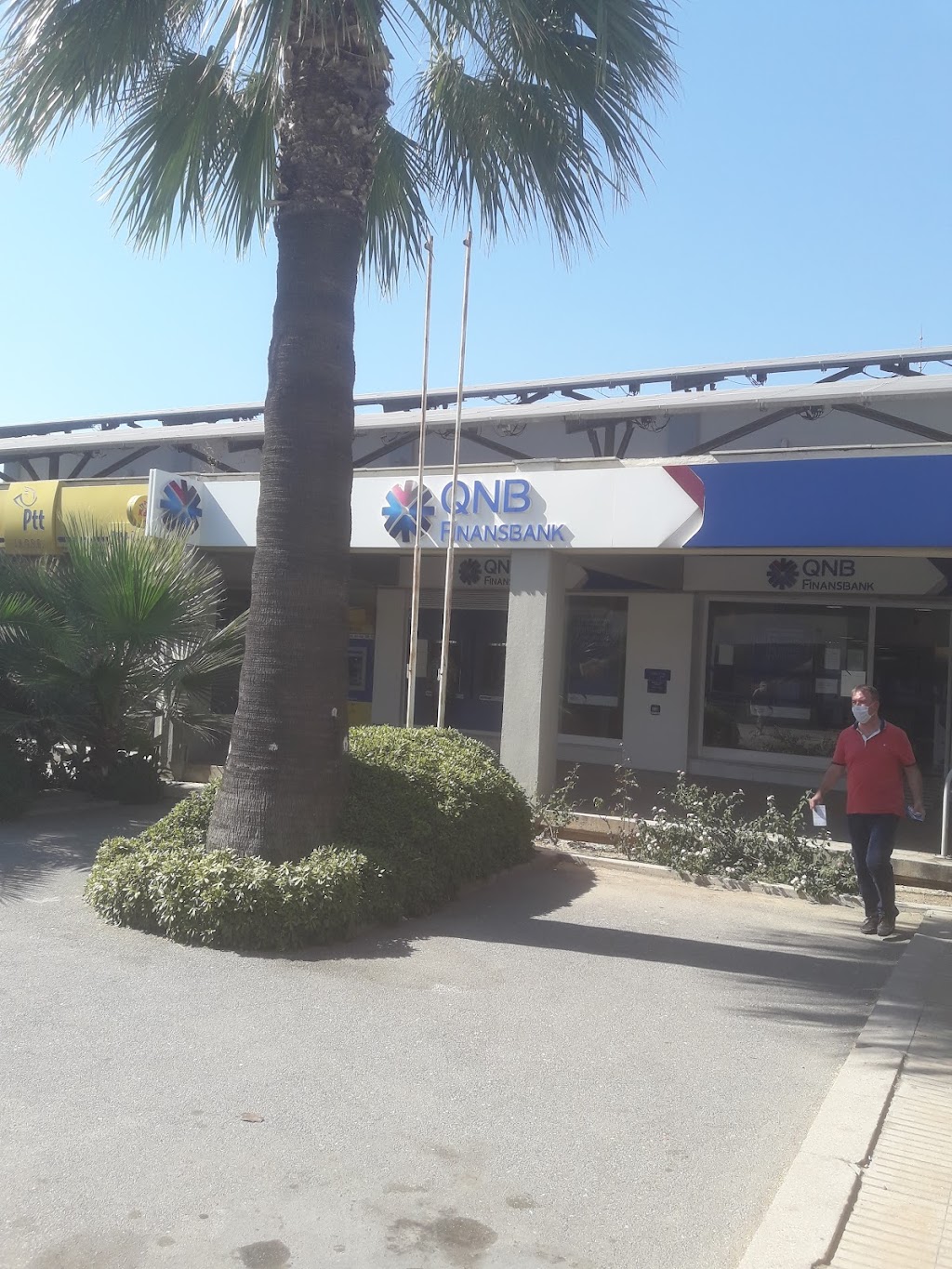 QNB İzmir Aosb Şubesi