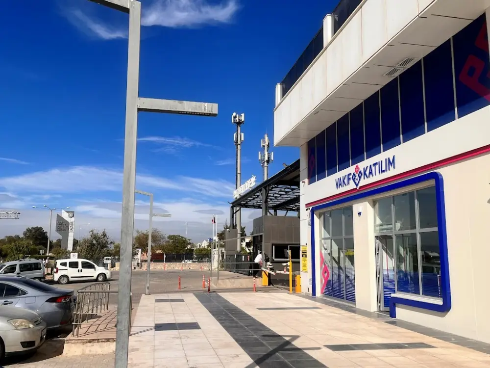 Vakıf Katılım Çiğli AOSB Ticari Şube — Bankalar, Çiğli · fotoğraf 2