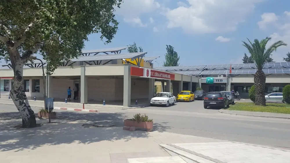 Ziraat Bankası Atatürk Osb/İzmir Ticari Şube — Bankalar, Çiğli · fotoğraf 2