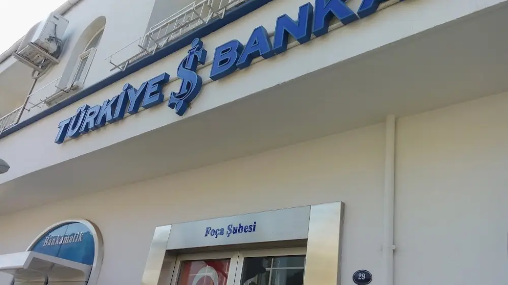 Türkiye İş Bankası Foça/İzmir Şubesi — Bankalar, Foça · fotoğraf 4