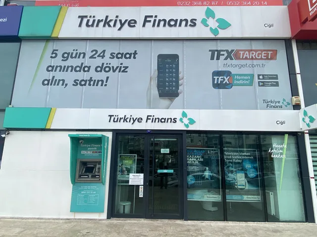 Türkiye Finans Çiğli Şubesi / Türkiye Finans Karşıyaka Şubesi — Bankalar, Çiğli · fotoğraf 1