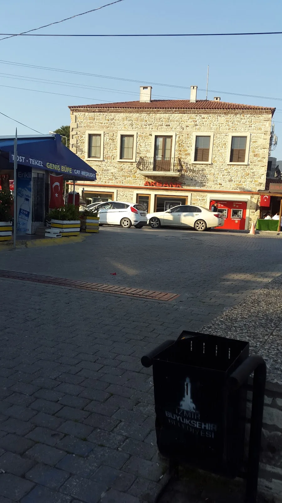 Akbank ATM — Bankalar, Foça · fotoğraf 1