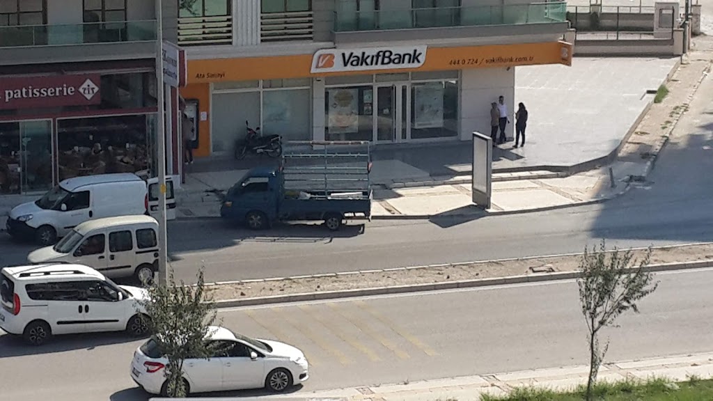 VakıfBank Çiğli Ata Sanayi Şubesi