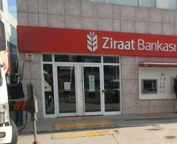 Ziraat Bankası Gaziemir/İzmir Şubesi — Bankalar, Gaziemir · fotoğraf 3