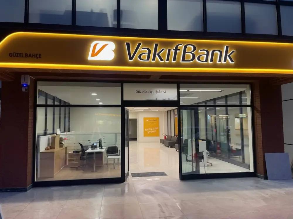 Vakıfbank Güzelbahçe İzmir Şubesi — Bankalar, Güzelbahçe · fotoğraf 2