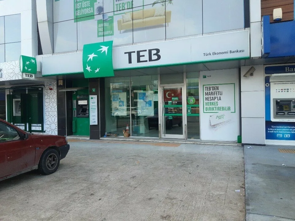 TEB Gaziemir Şubesi — Bankalar, Gaziemir · fotoğraf 1