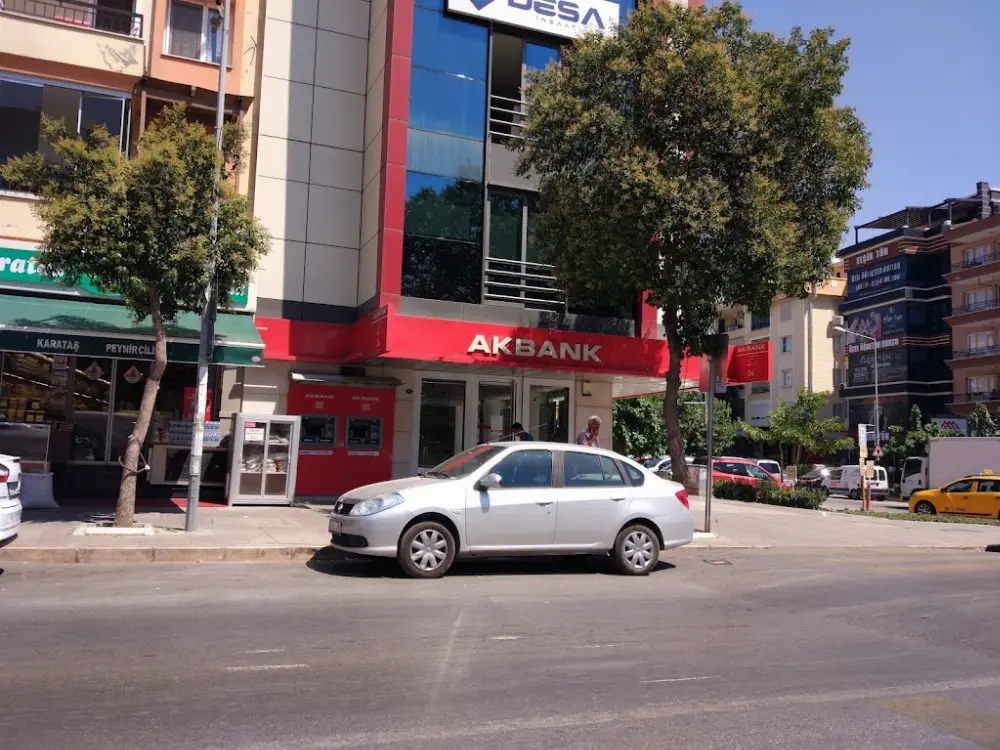 Akbank Gaziemir Çarşı Şubesi — Bankalar, Gaziemir · fotoğraf 3