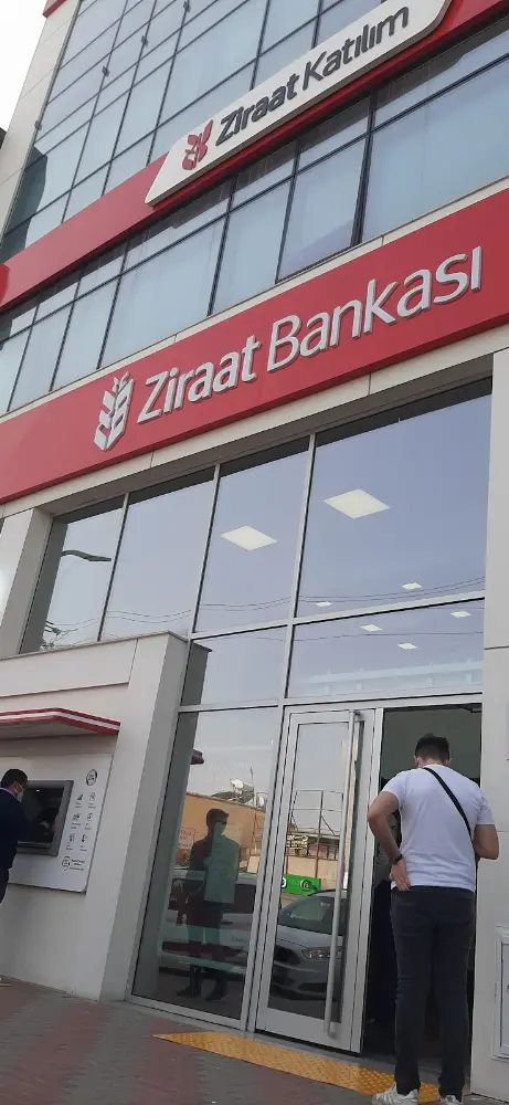 Ziraat Bankası Karabağlar/İzmir Şubesi — Bankalar, Karabağlar · fotoğraf 2